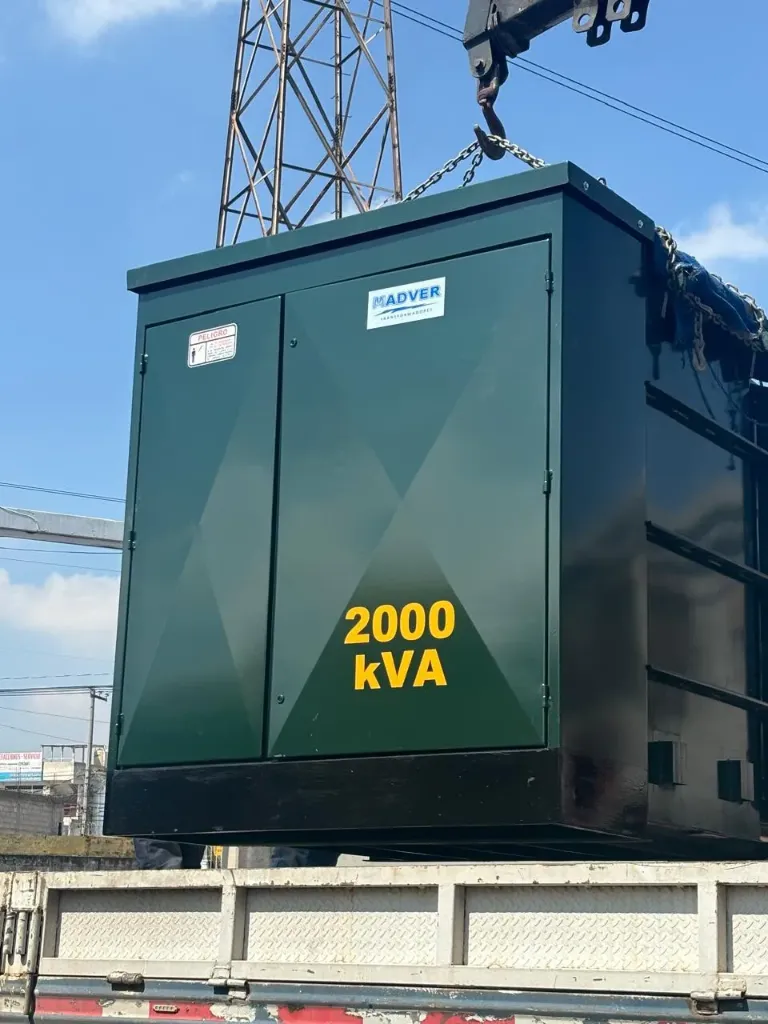 [PD-2000-13.2kV-480/277v-R-Δ/Υ-Al~Al] Transformador tipo Pedestal 2000 kVA (Radial, 13200 V, 480/277v, Delta/Estrella, Al~Al)