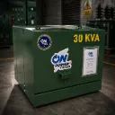Transformador trifásico pedestal radial Norma J acero al carbón 30 kVA 13200 V – 480/277 V
